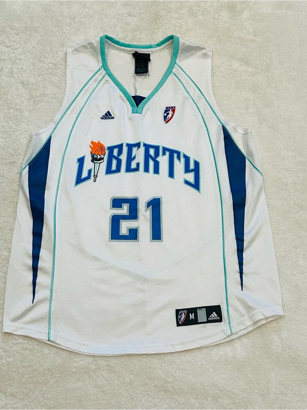 Vintage Adidas Loree Moore New York Liberty WNBA Jersey 21 White Mesh Size M